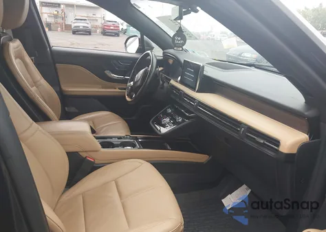 2022 Lincoln Corsair Reserve z USA, uszkodzony, nr VIN 5LMCJ2D93NUL05127